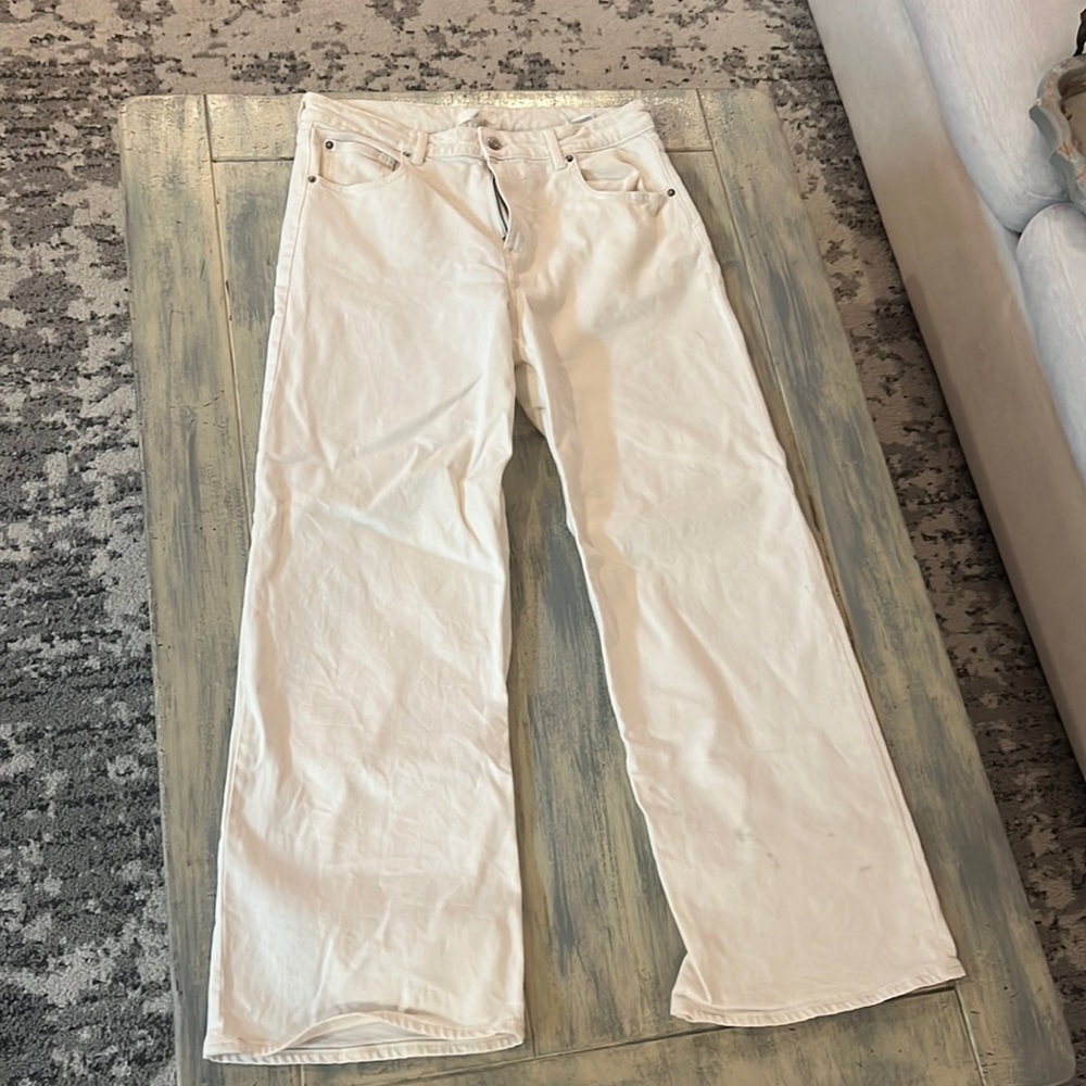 White jeans